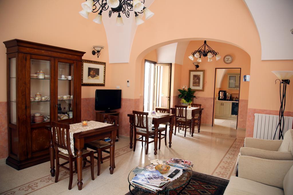 B&B Borgosolare Specchia Extérieur photo