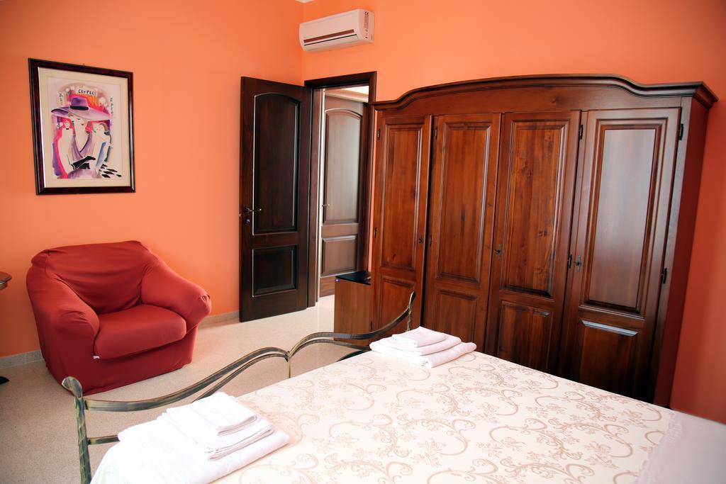 B&B Borgosolare Specchia Extérieur photo